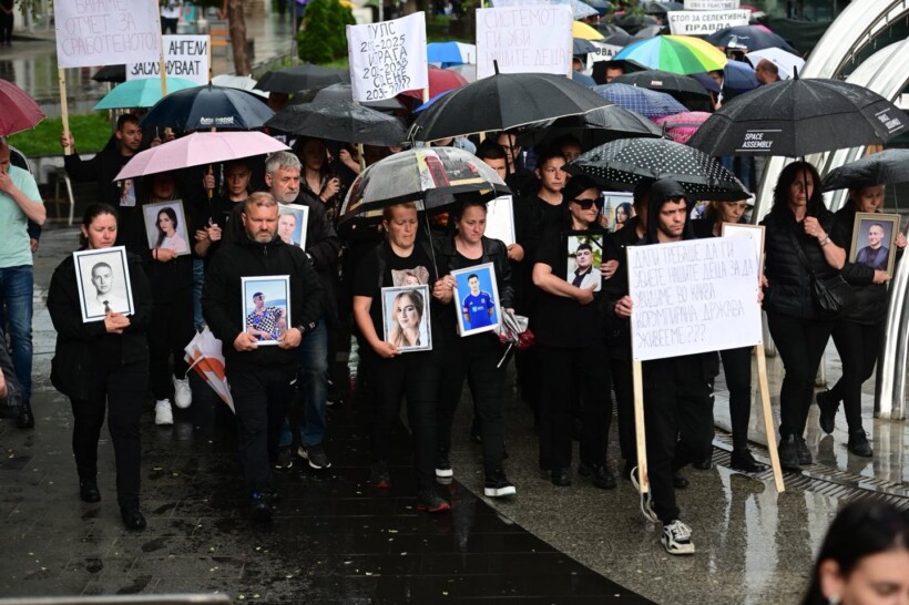 Sot pasdite në Koçan mbahet “Marshimi i Engjëjve” për viktimat në diskotekën Pulse