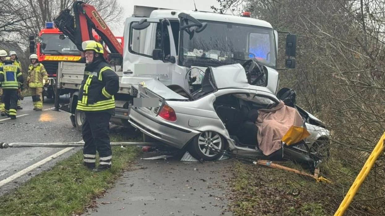 Tre të vdekur në Gjermani, shoferi i BMW përplaset me kamionin