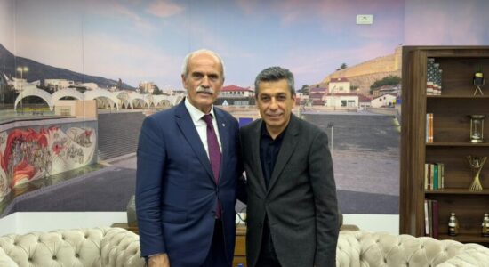 Mexhiti priti ish-kryetarin e Bashkisë së Bursës, Recep Altepe