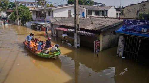Shkon në 212 numri i viktimave nga përmbytjet në Sri Lanka, 218 të zhdukur