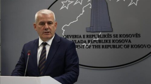 Sveçla: Serbia përmes bandave kriminale vazhdon të planifikojë sulme terroriste në Kosovë