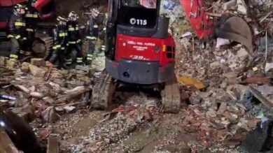 Itali, gjenden trupat e 2 personave të zhdukur pas rrëshqitjes së dheut në veri të vendit. Foto: AA