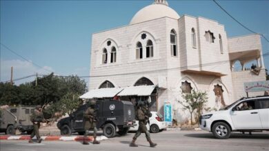 Xhami në Bregun Perëndimor të pushtuar. Foto: AA