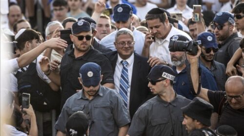 Ministri izraelit i ekstremit të djathtë krenohet me keqtrajtimin e izraelitëve arabë brenda shtëpive të tyre