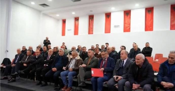 (VIDEO) Nëntori dhe identiteti shqiptar në tribunën kulturore në Preshevë