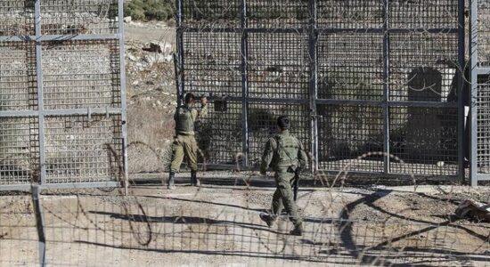 Izraeli vazhdon shkeljet e tij në rajonin Quneitra të Sirisë