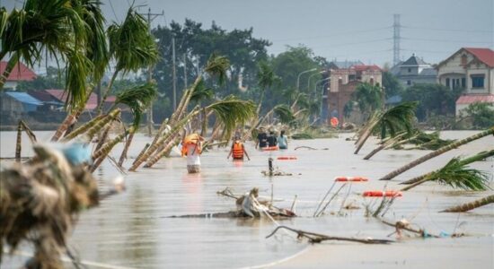 Vietnam, rritet në 91 numri i të vdekurve nga përmbytjet
