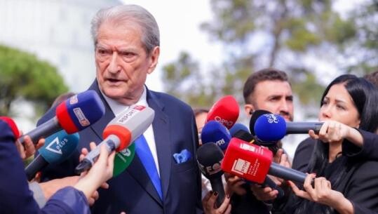 Vrasja në Rinas/ Berisha: Provë se në Shqipëri qeveria dhe mafia janë bërë një