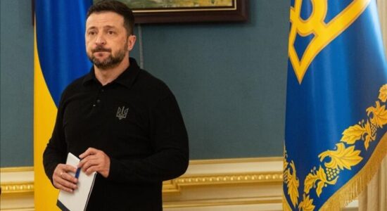 Zelenskyy njofton ristrukturim të zyrës presidenciale, ndihmësi i lartë jep dorëheqjen