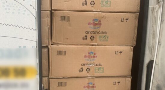 MPB sekuestroi mbi 25 ton piroteknikë – u arrestuan dy persona, njëri prej të cilëve polic