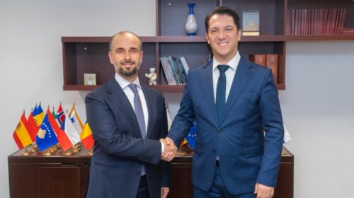 Bekim Sali mori funksionin e ministrit nga Orha Murtezani