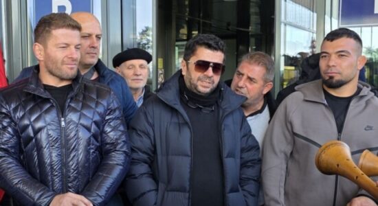 Shkupit i zbresin gjigantët e Kırkpınar-it, Balaban dhe Zeybek, nesër spektakël historik i mundjes tradicionale