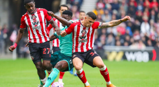 “I nënvlerësuar”, “The Sun” i kushton artikull Xhakës