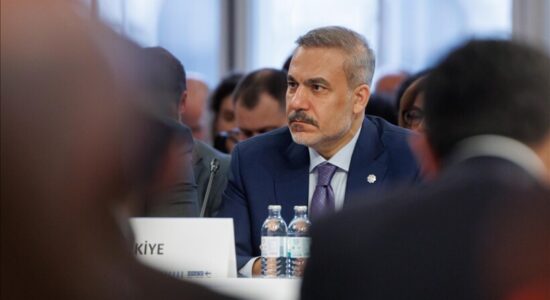 Shefi i diplomacisë turke do të marrë pjesë në Forumin e 23-të të Dohas