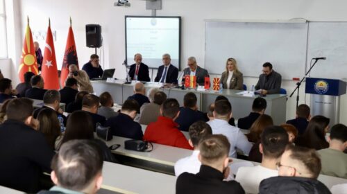 Në UT departamenti i Fakultetit të Gjuhëve Orientale organizoi panel diskutimi për gjuhën dhe arsimin turk në RMV