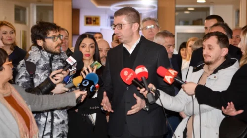 (VIDEO) Alarm për demografinë, Mickoski: 6 mijë foshnja më pak në periudhën 2016-2024