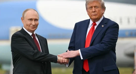 Shtëpia e Bardhë: Trump dhe Putin zhvillojnë një telefonatë ‘pozitive’