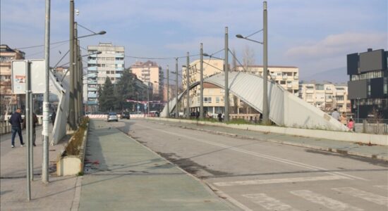 Kosovë, hapet mundësia për transport publik që lidh Mitrovicën e Jugut me komunat me shumicë serbe