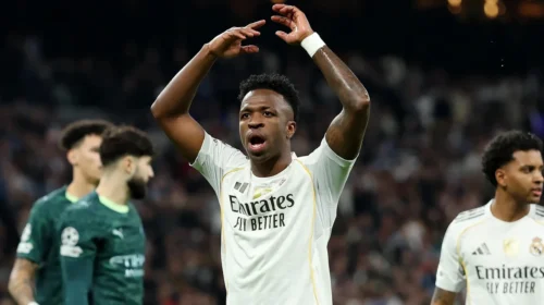 “Rinovo tani ose largohesh”, Real Madrid i vendos ultimatum Viniciusit