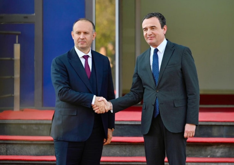 Gashi uron Kurtin për fitoren në zgjedhjet parlamentare