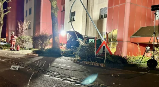 Një 39-vjeçar nga Maqedonia humbi jetën në një aksident në Zvicër, shoferi dhe pasagjerja u arratisën pa i ofruar ndihmë