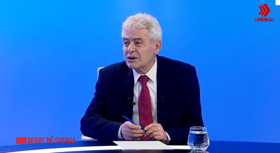 Ahmeti: Shqiptarët nga të diskriminuar u bënë faktor shtetformues, para një viti e gjysmë Maqedoninë e lash me kryeministër shqiptarë