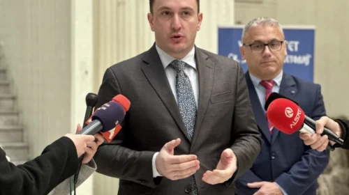 Andonovski: Me internet falas dhe vauçerët për pajisje elektronike ulim hendekun digjital midis studentëve