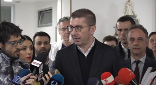 (VIDEO) Rritja e pagës minimale, Mickoski: Vendimi do të merret në koordinim me punëdhënësit