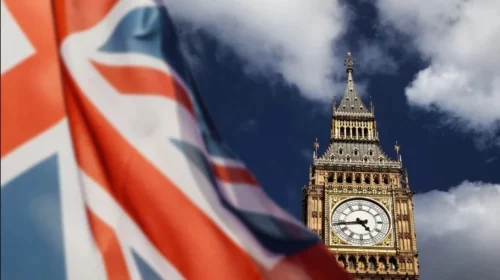 Britania shkurton ndihmën për Ballkanin Perëndimor