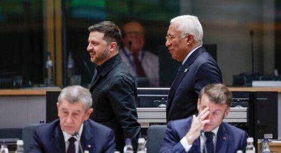 BE-ja pajtohet për një kredi prej 90 miliardë eurosh për Ukrainën