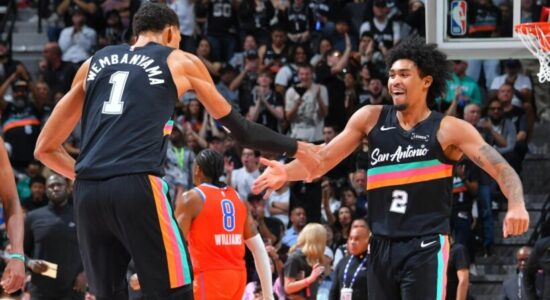 Spurs mund Oklahoma-n, Phoenix i shkakton një humbje të rëndë Lakers