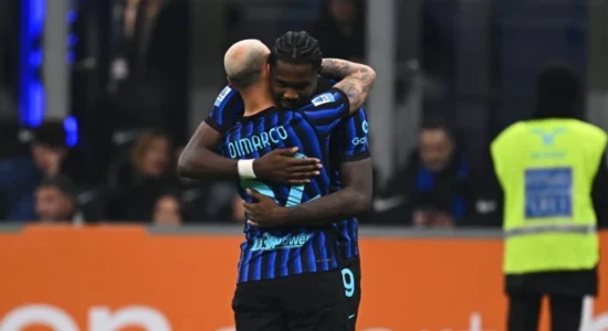 Interi e “demolon” Comon dhe merr kreun e Serie A