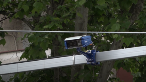 (VIDEO) Kamerat e “Safe City” nuk i kapin dot të dehurit