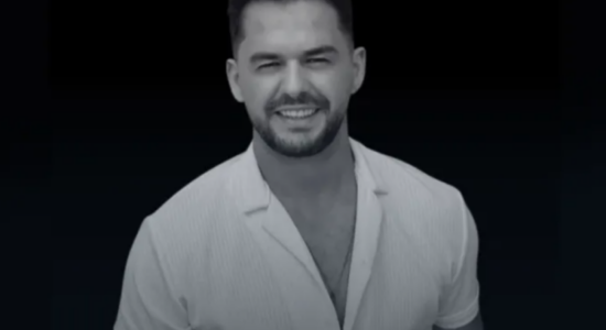 Komuna e Çairit shpall ditë zie për ndarjen nga jeta të këngëtarit Shpat Kasapi