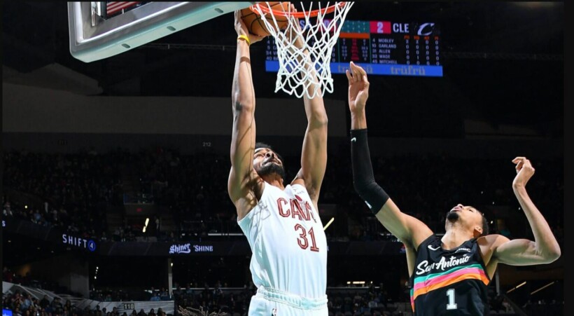 NBA/ Oklahoma vijon fitoret, Cleveland “thyen” San Antonio-n, sukses për Miami-n