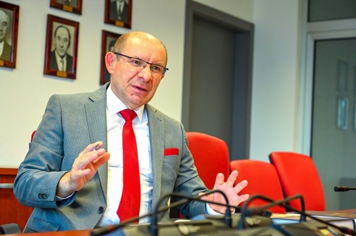 Kuvendi sot pritet të vendosë për shkarkimin e Kocevskit