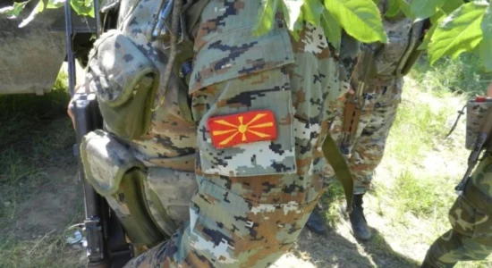 Ministria e Mbrojtjes: Maqedonia nuk do të dërgojë ushtarët e saj në një mision në Ukrainë