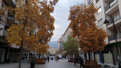 Mot me vranësira me periudha me diell, nga e marta shi