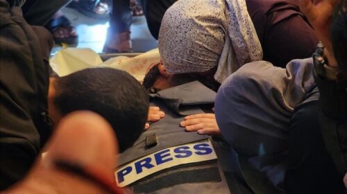 Pavarësisht armëpushimit dhe garancive të Trumpit, Izraeli vret gazetarin palestinez në Gaza