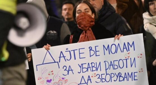 Të zhvendoset fabrika “Usje”, qytetarët në Shkup protestuan për ndotjen e ajrit