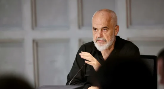 Kushtetuesja hoqi pezullimin e Ballukut, Rama: U eliminua një precedent i rrezikshëm