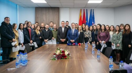 Spitali Klinik i Tetovës ndanë vendime për 28 specializantë