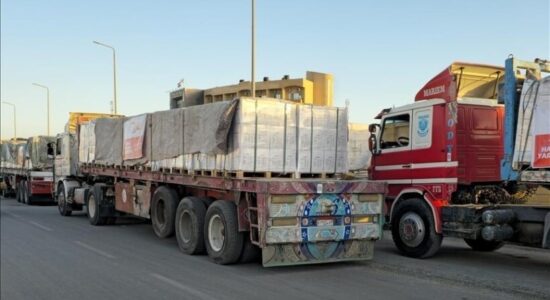 Spanja dhe 5 vende tjera anëtare të BE-së kërkojnë “hyrjen masive” të ndihmave në Gaza