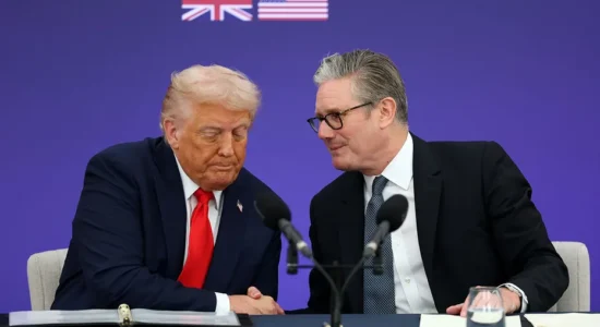 Starmer dhe Trump bisedë telefonike, diskutojnë për luftën në Ukrainë