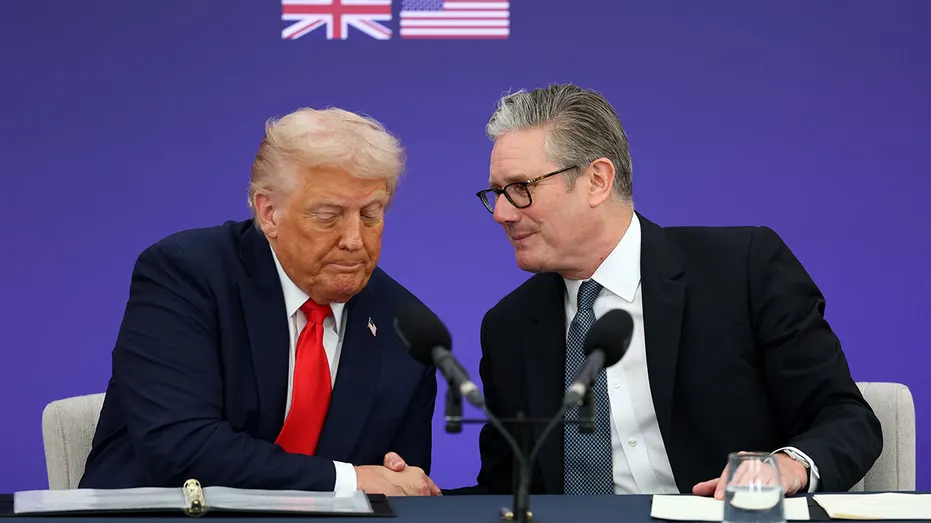 Starmer dhe Trump bisedë telefonike, diskutojnë për luftën në Ukrainë