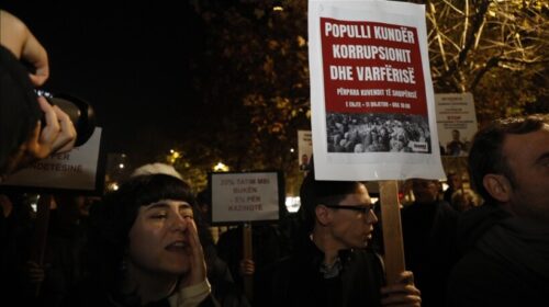 Shqipëri, mbahet protestë kundër “korrupsionit dhe varfërisë”