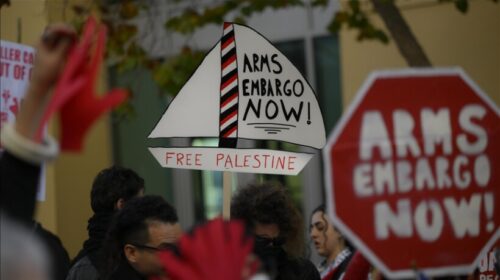 SHBA, protestuesit bllokojnë portin e Oaklandit për të ndaluar dërgesat ushtarake në Izrael
