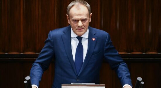 Tusk: SHBA-të thanë për herë të parë se do të kundërpërgjigjen ushtarakisht nëse Rusia sulmon përsëri Ukrainën