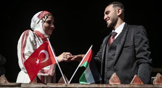 Gaza, 203 çifte martohen në një ceremoni masive martese