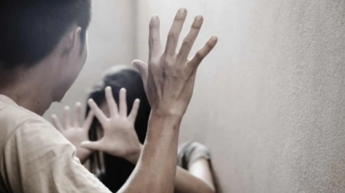 (VIDEO) Maqedonia e treta në Evropë për vrasjet e grave nga partnerët e tyre